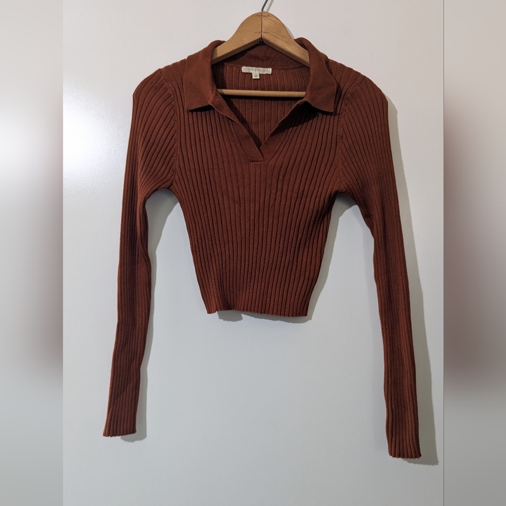 Ever B Long Sleeve Ribbed Crop Top With Collar V-neck Rust Orange Medium G
